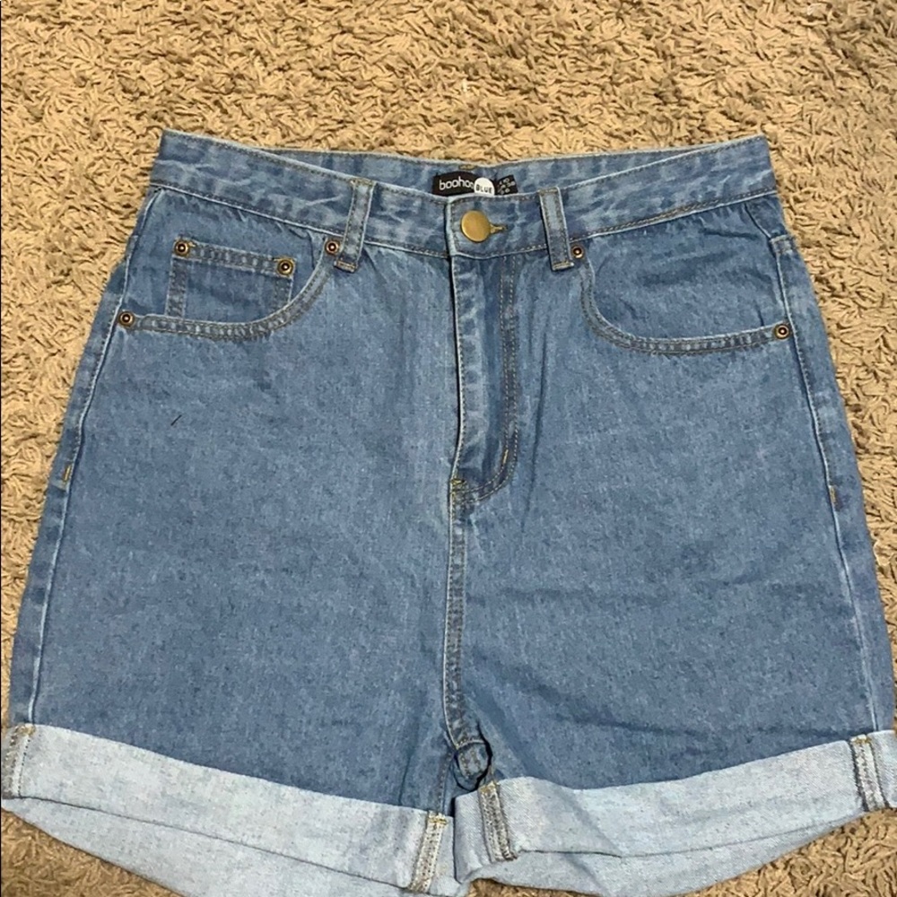 BOOHOO roll hem vintage denim mom shorts